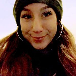 Meet your Posher, Alexandria